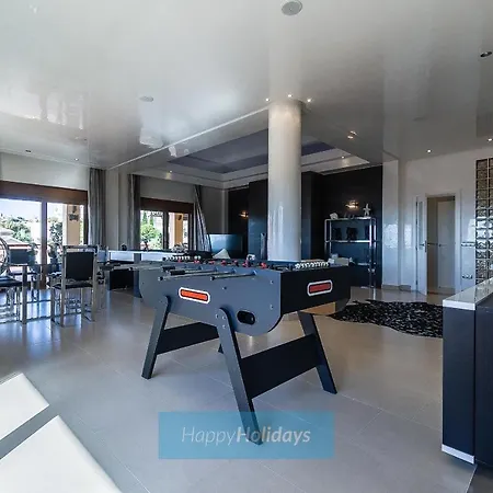 Hh Robledo -adults Only- *